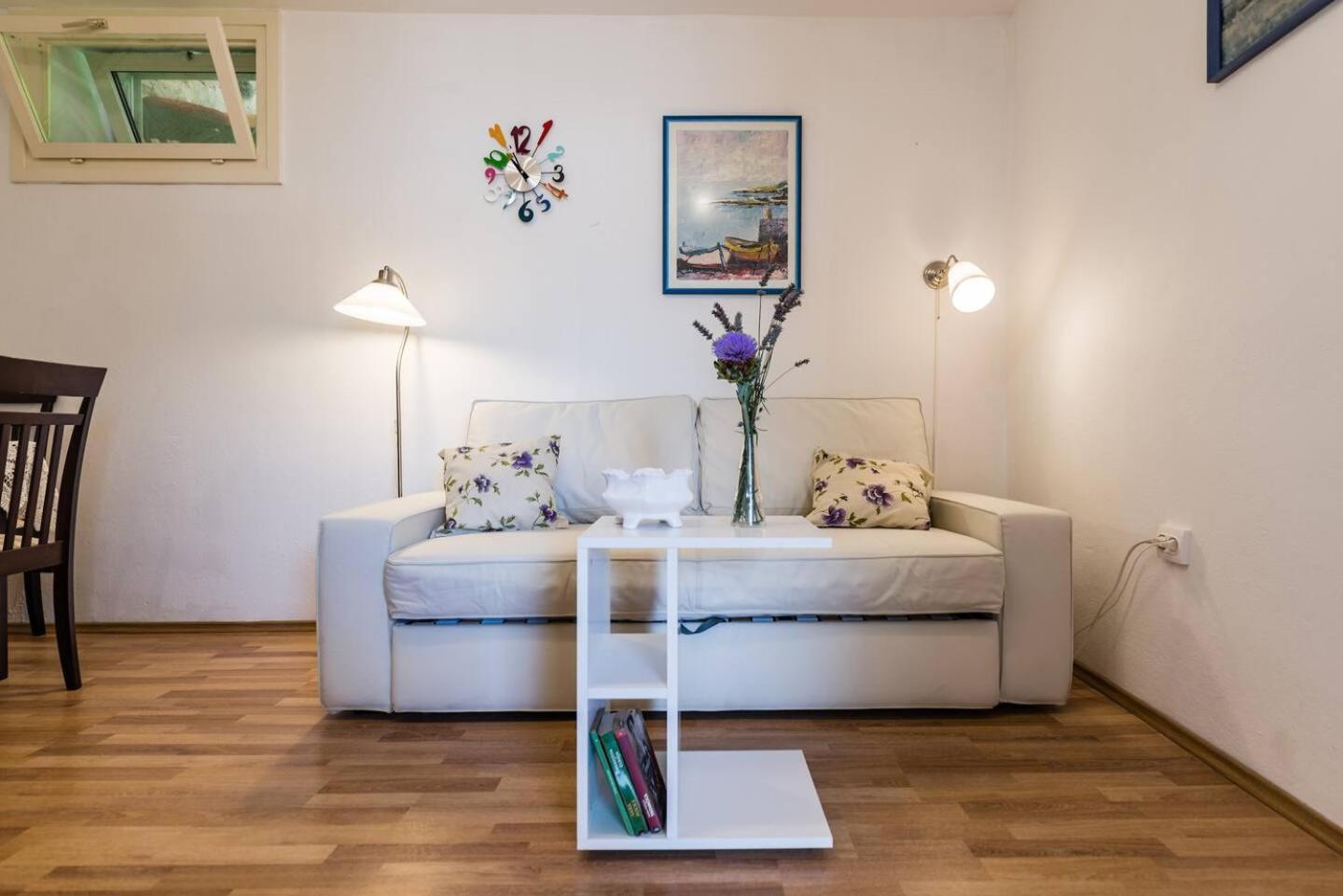 Apartment Pjaca Postira Extérieur photo